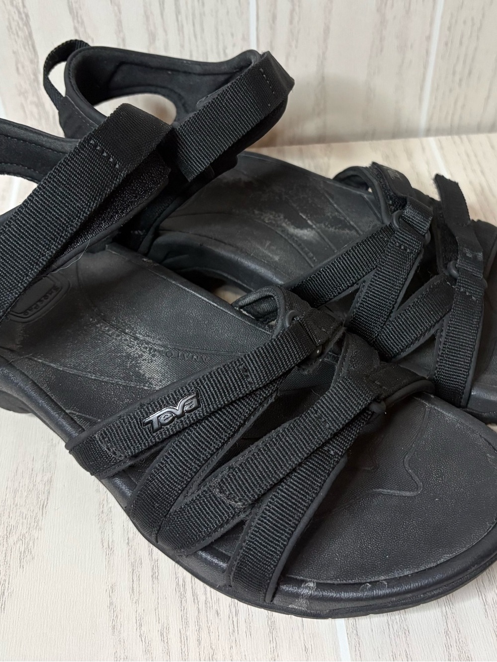 Teva Tirra Black Outdoor Strappy Sandals 9.5